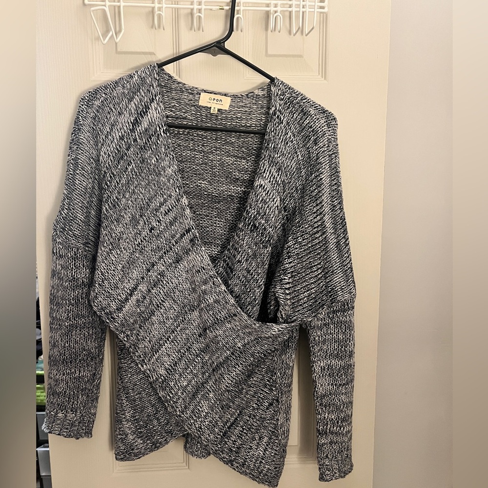 Aeon navy and gray knit crossed sweater